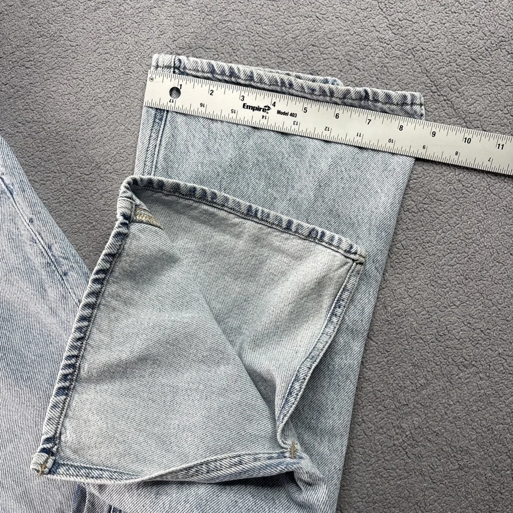 H & M Straight Leg Light Blue Denim Jeans Size US 6‎